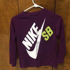 Cute Purple Nike Kids Small!
